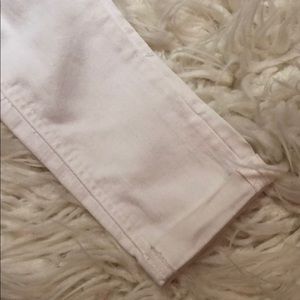 Justice Bottoms - White Jean Capri pants girls Justice Bottoms - White Jean Capri pants girls